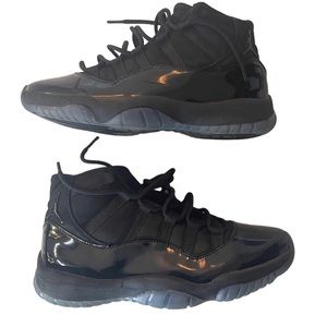 Jordan 11 cap n gown